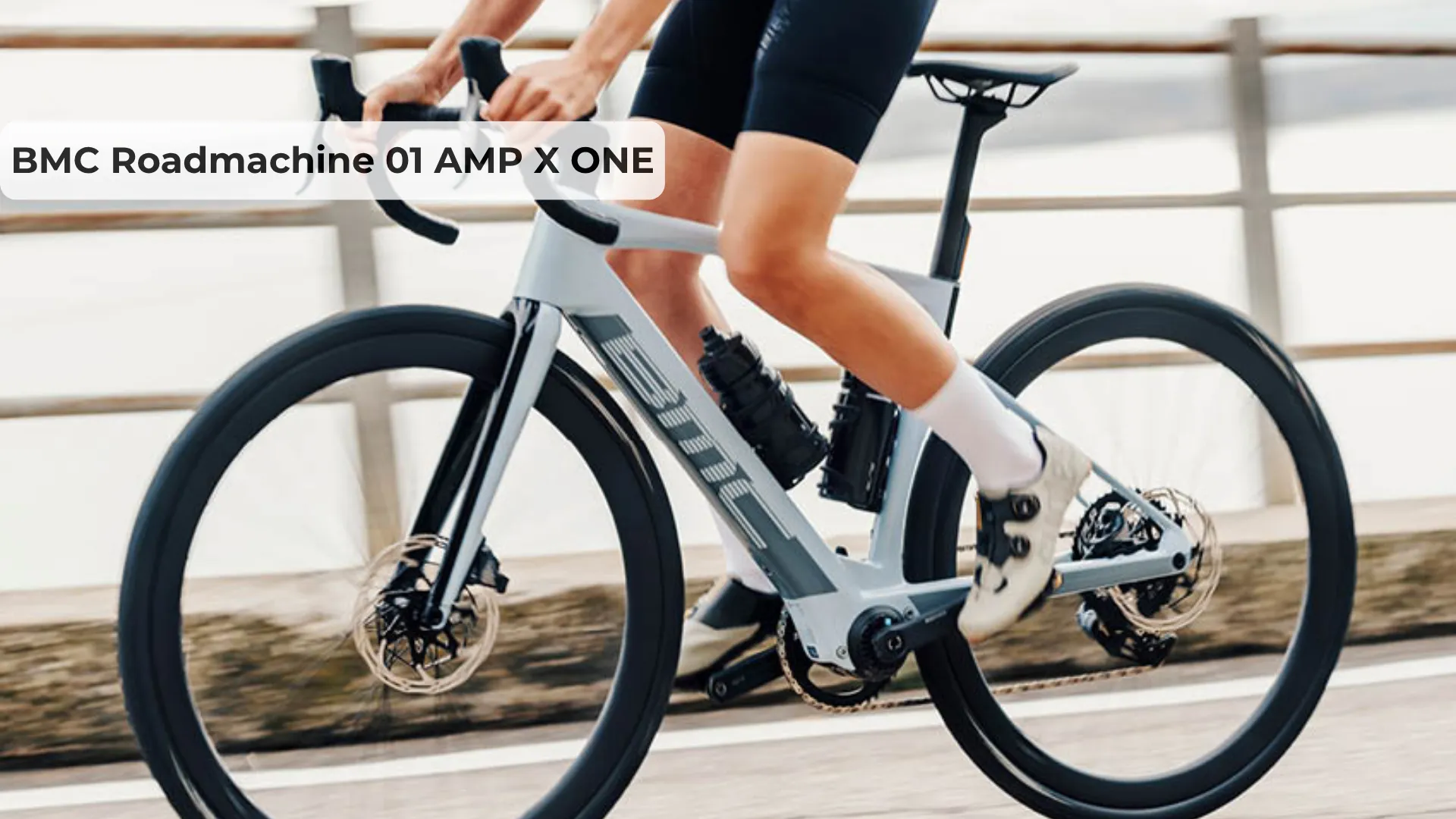 BMC Roadmachine 01 AMP X ONE – Best for Mixed Terrain