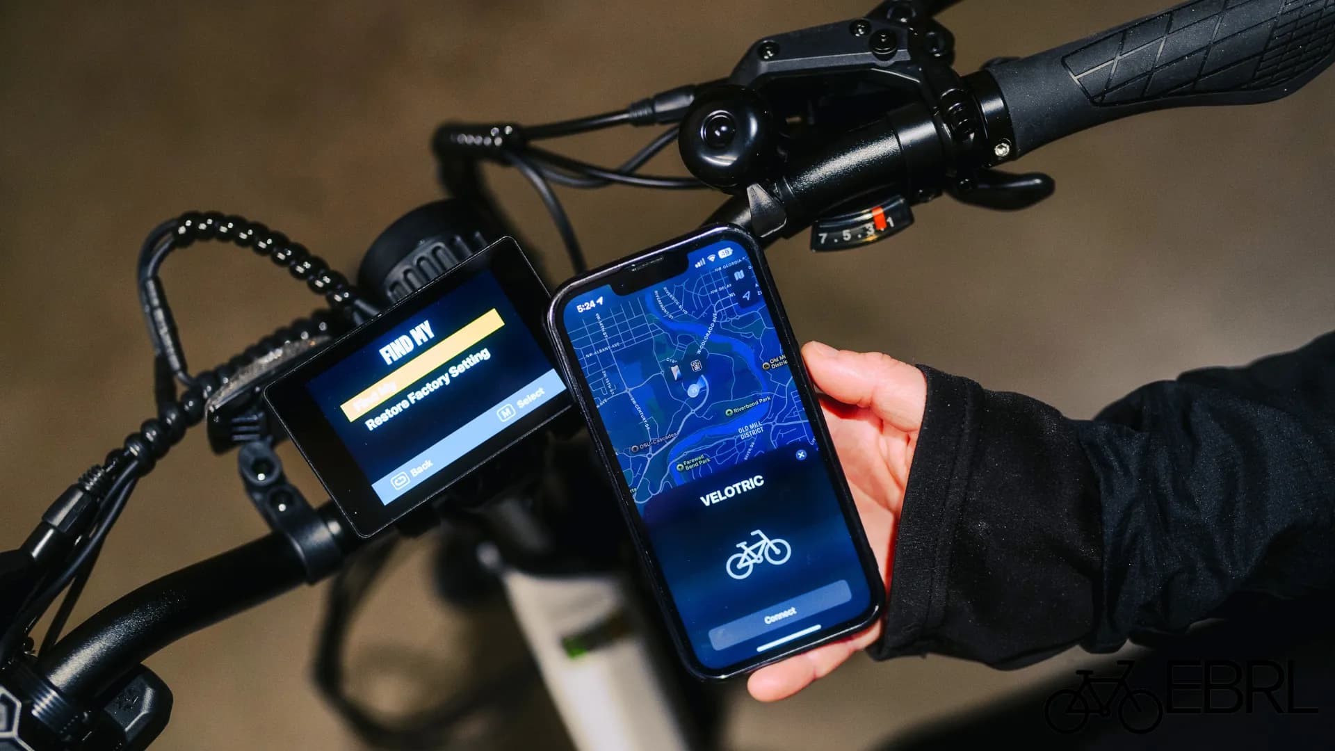 Velotric Fold 1 Plus color LCD display showing speed and battery level