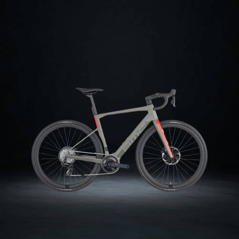 BMC Roadmachine 01 AMP X ONE – Best for Mixed Terrain